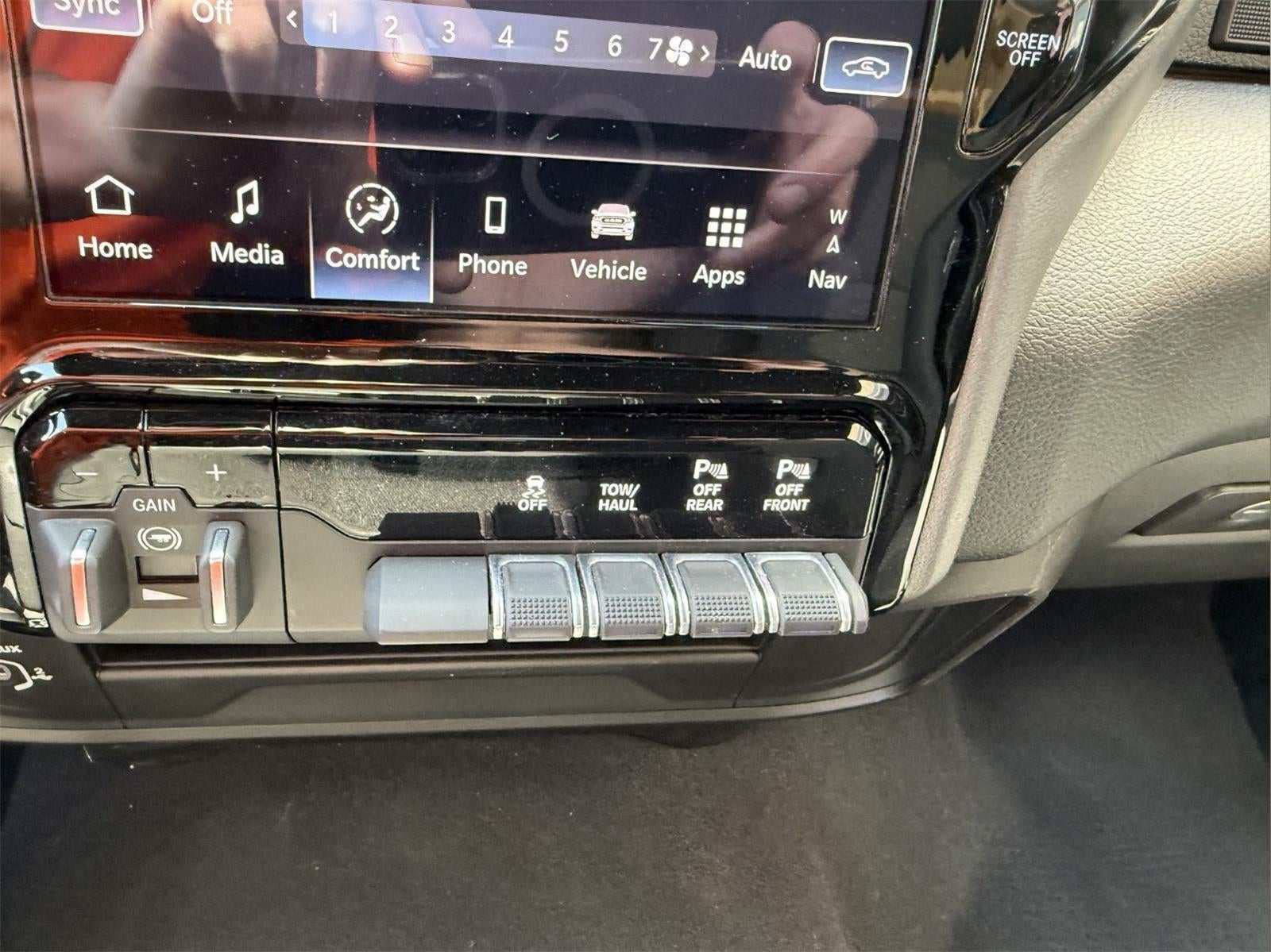 2025 RAM 2500 Big Horn