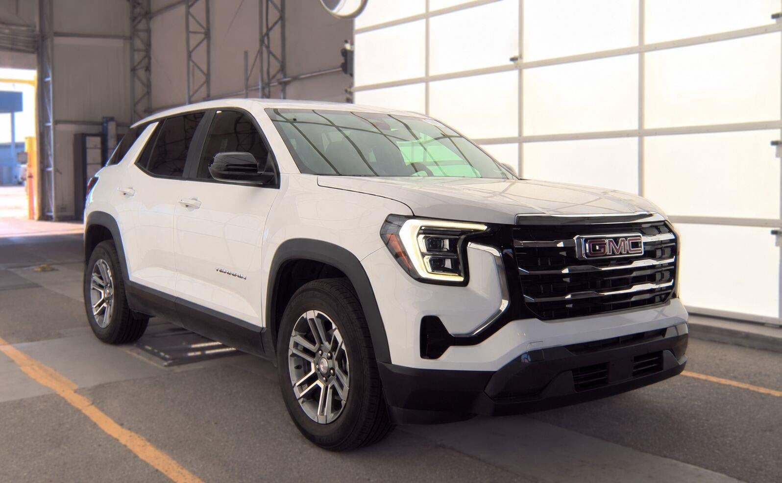 2025 GMC Terrain FWD Elevation