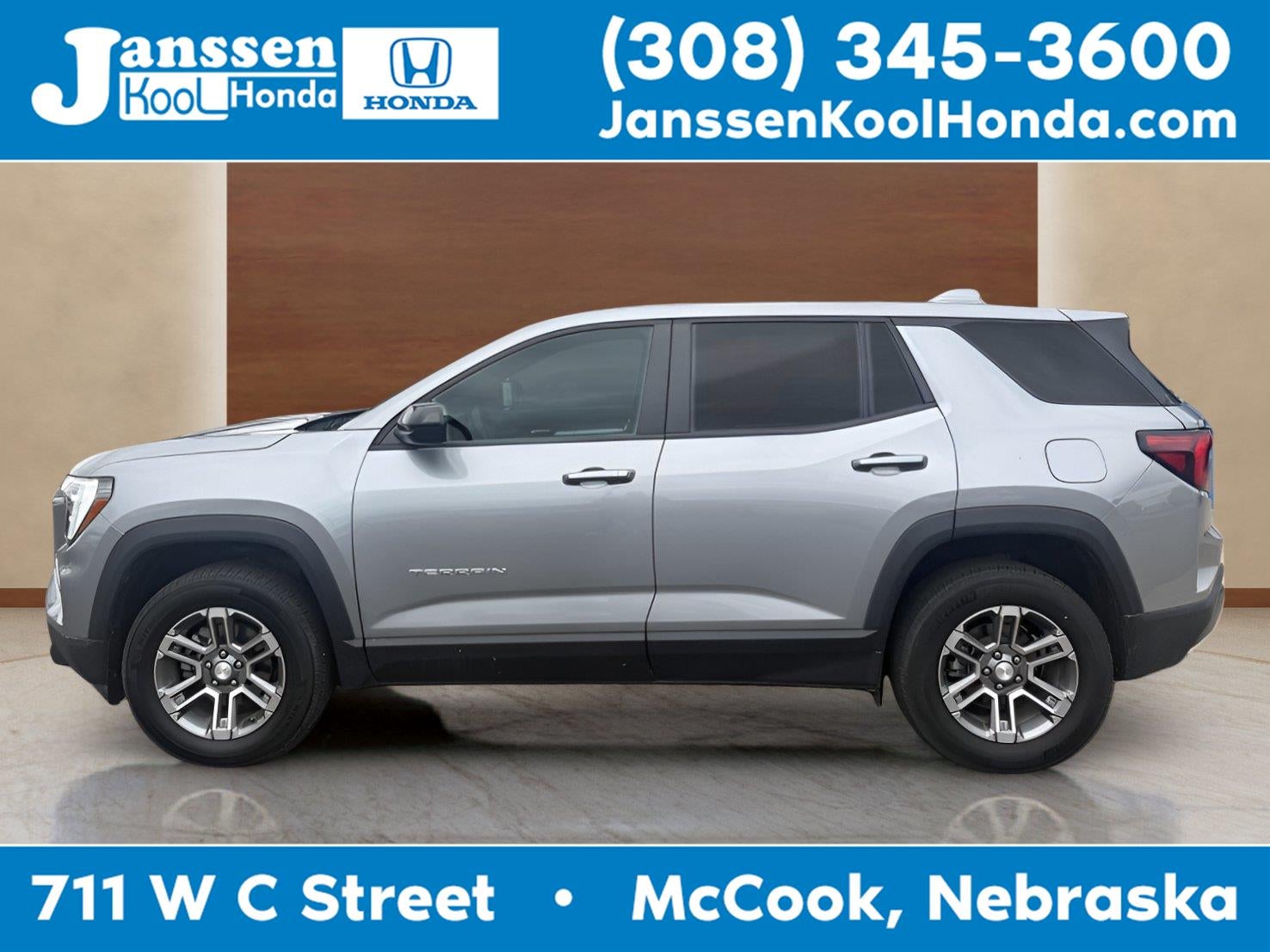 2025 GMC Terrain FWD Elevation