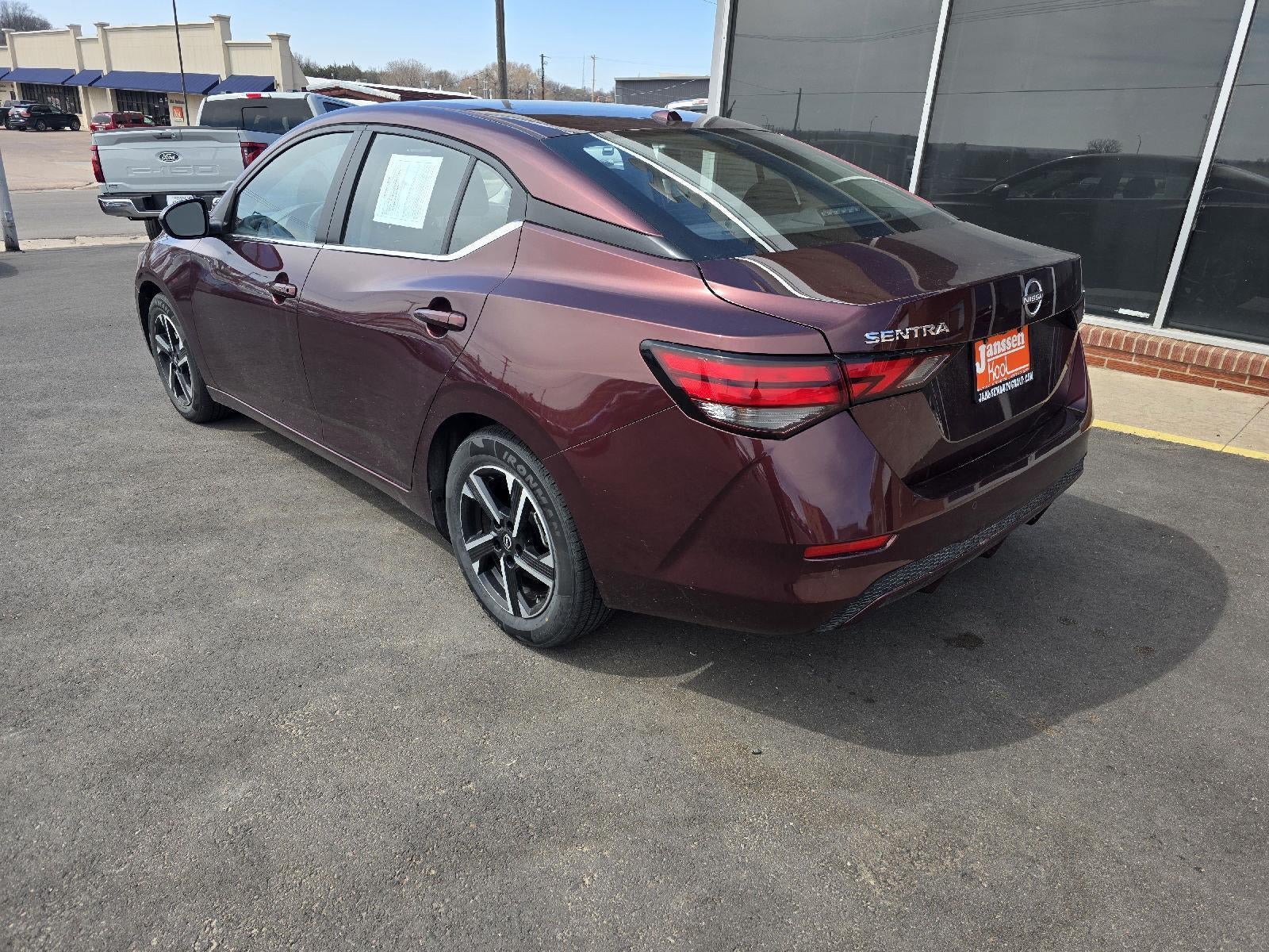 2025 Nissan Sentra SV