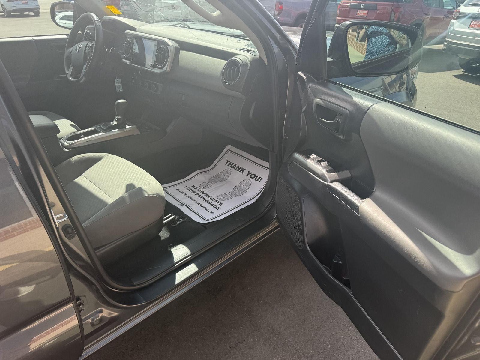 2022 Toyota Tacoma SR5