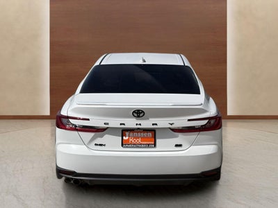 2025 Toyota Camry SE