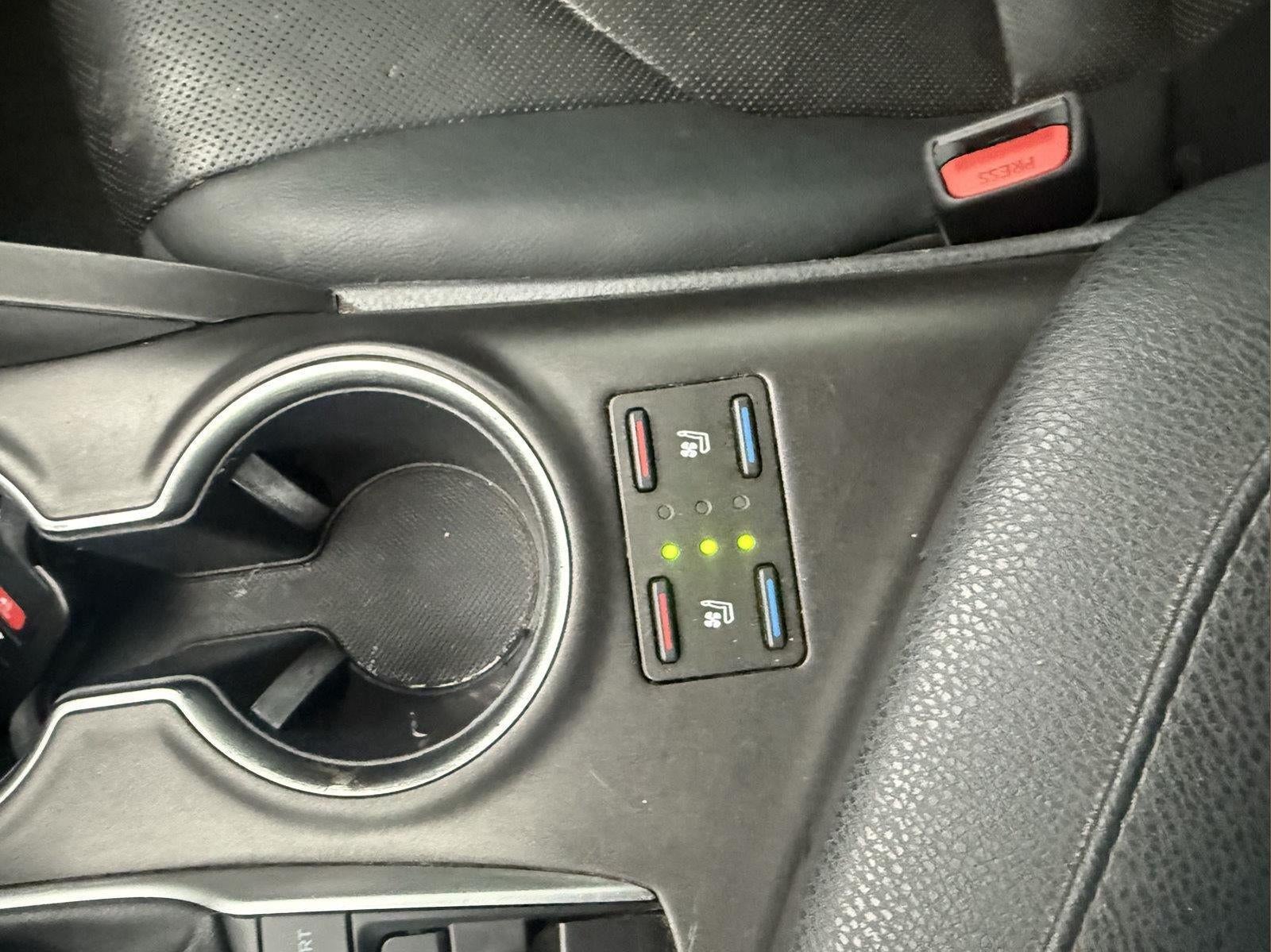 2021 Toyota Camry Hybrid XLE
