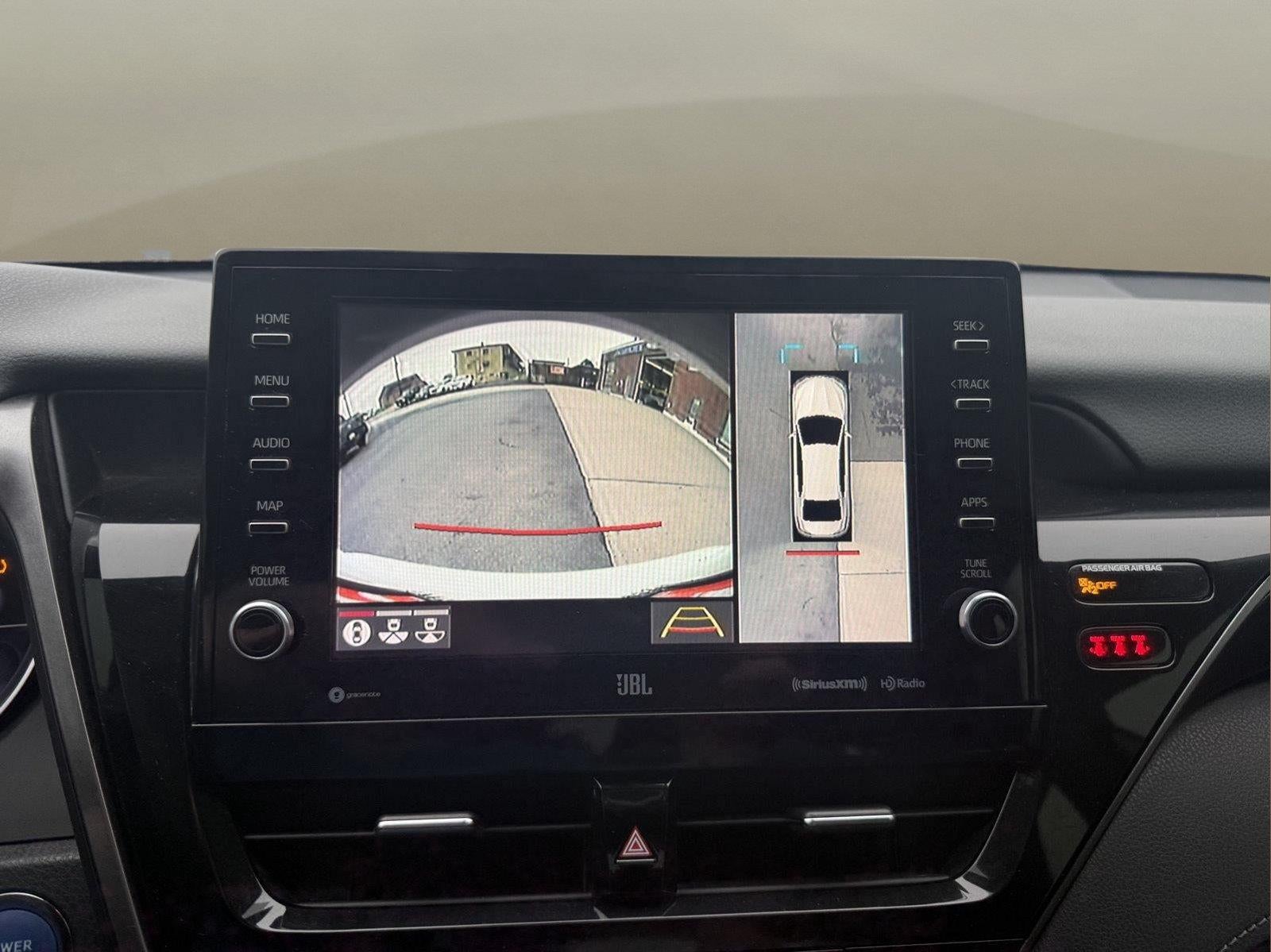 2021 Toyota Camry Hybrid XLE