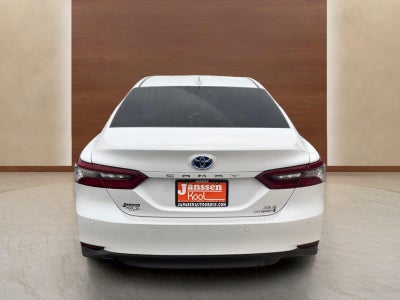 2021 Toyota Camry Hybrid XLE