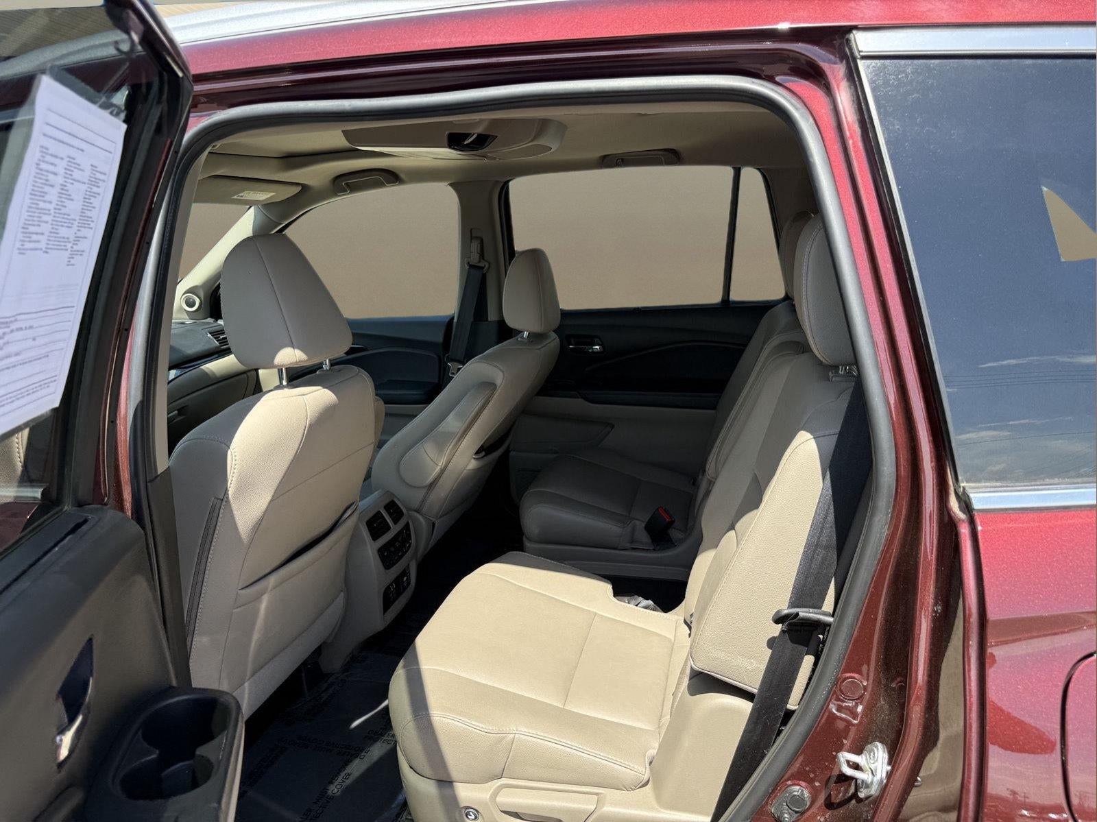 2022 Honda Pilot Touring 7-Passenger