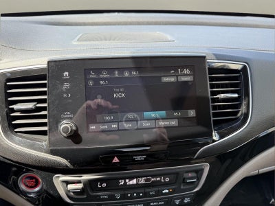 2022 Honda Pilot Touring 7-Passenger