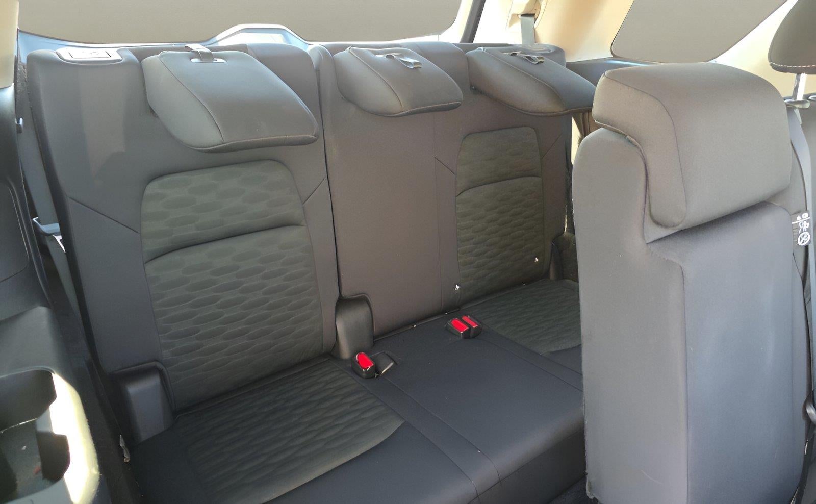 2026 Nissan Pathfinder S