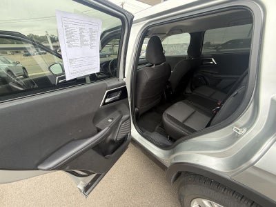 2025 Mitsubishi Outlander ES
