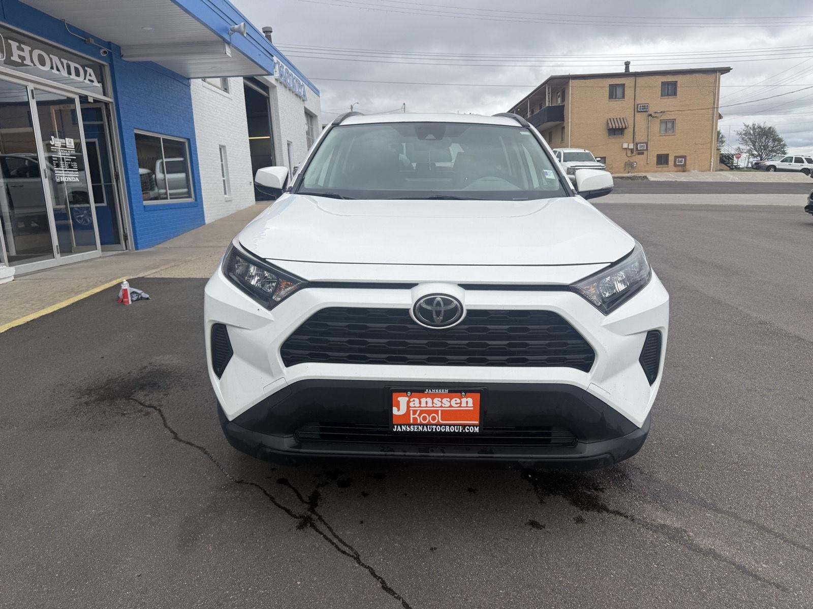 2019 Toyota RAV4 LE