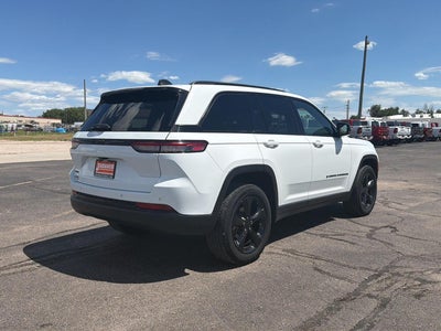 2023 Jeep Grand Cherokee Altitude