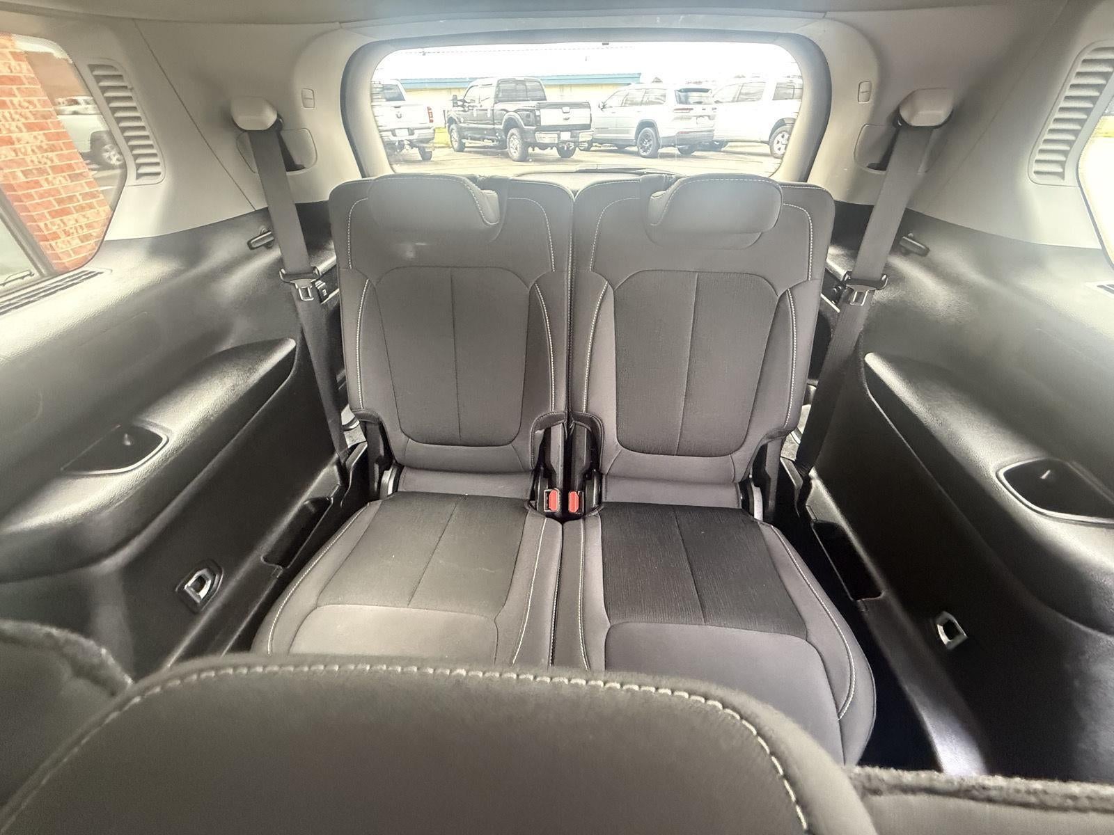 2023 Jeep Grand Cherokee L Laredo