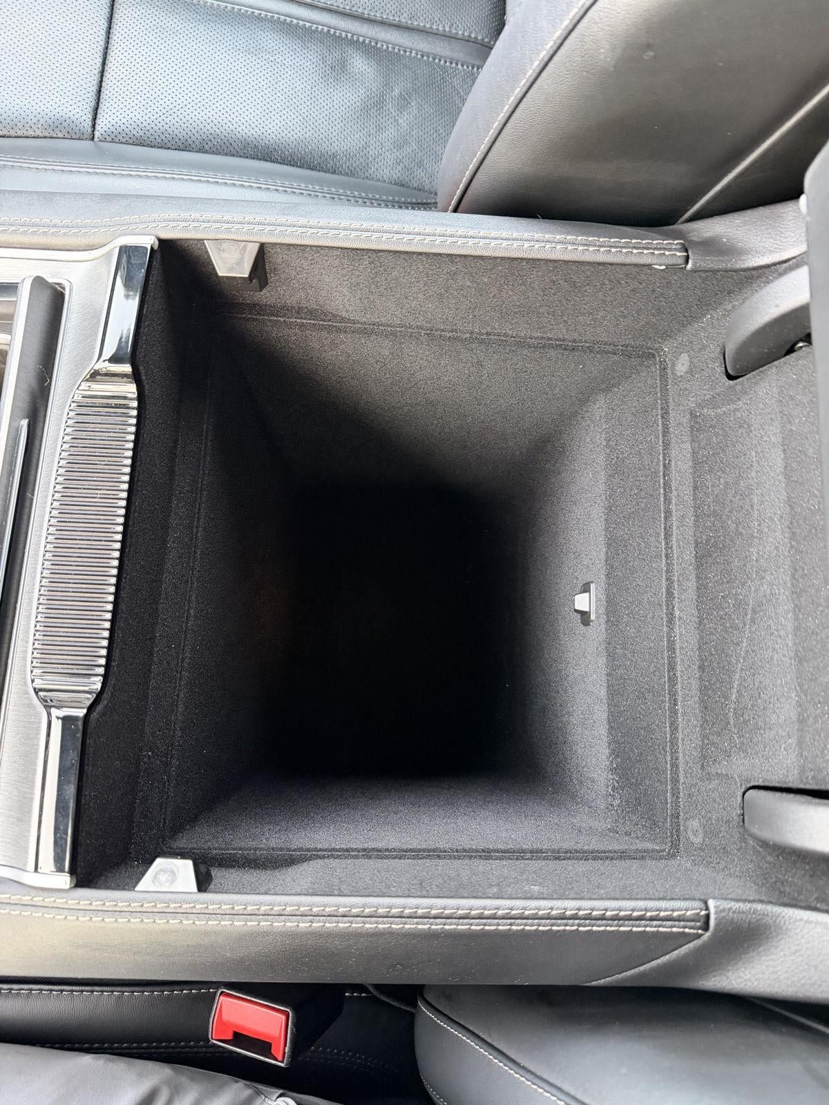 2025 Jeep Wagoneer L Base