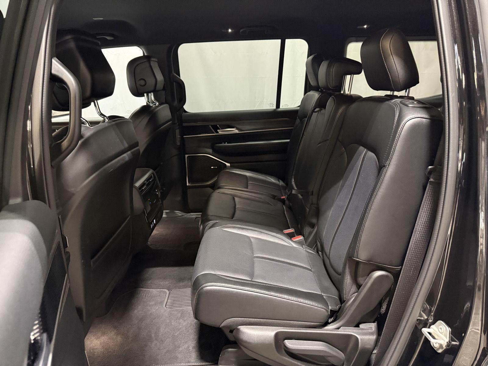 2024 Jeep Wagoneer Series II