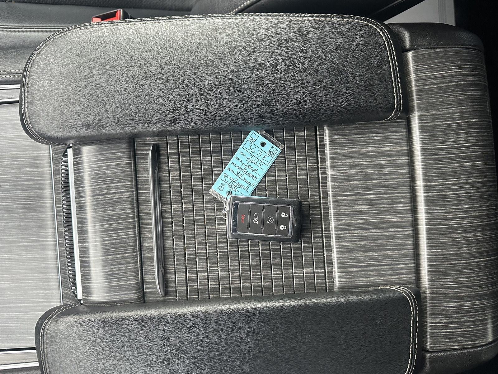 2024 Jeep Wagoneer Series II