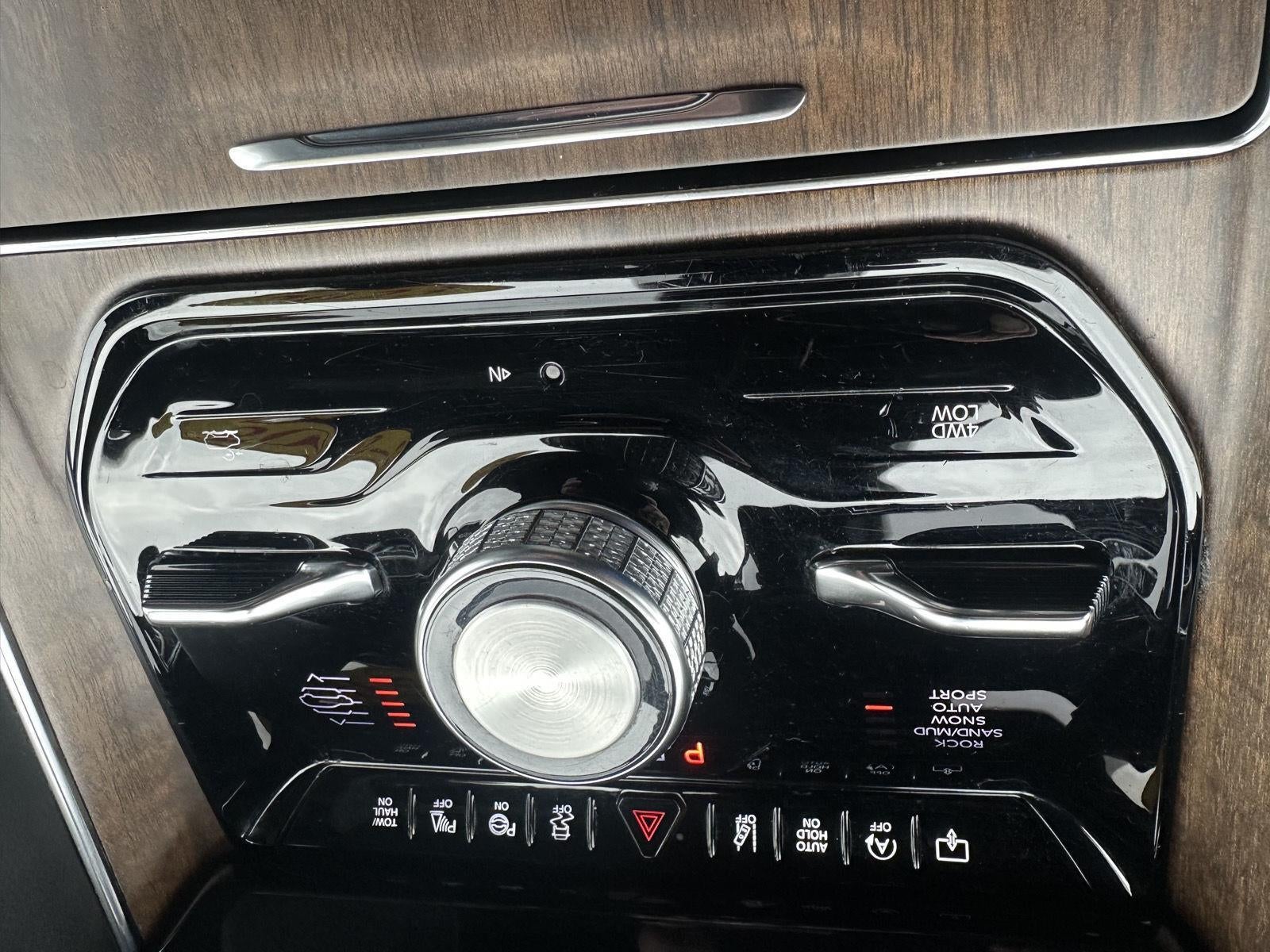 2023 Jeep Grand Wagoneer Series II