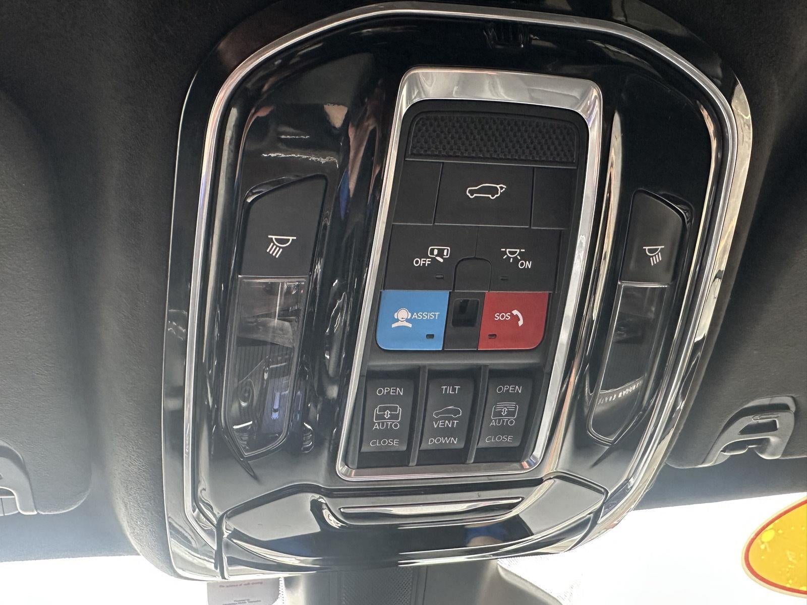 2023 Jeep Grand Wagoneer Series II