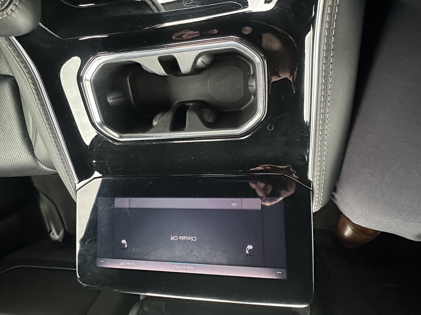 2023 Jeep Grand Wagoneer Series II