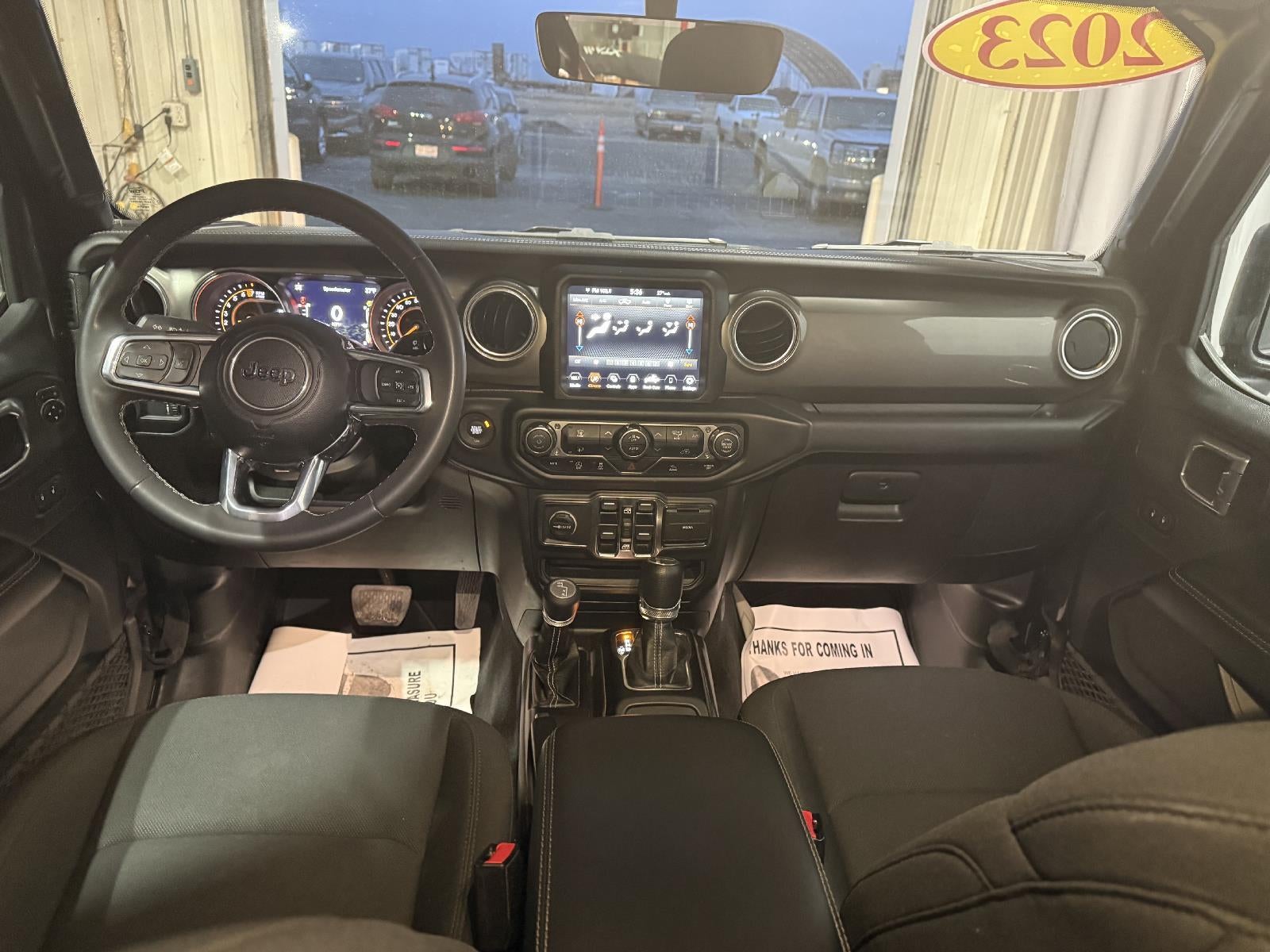 2023 Jeep Gladiator Overland