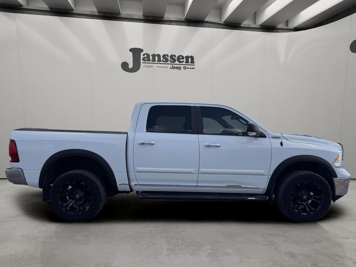 2016 RAM 1500 Big Horn
