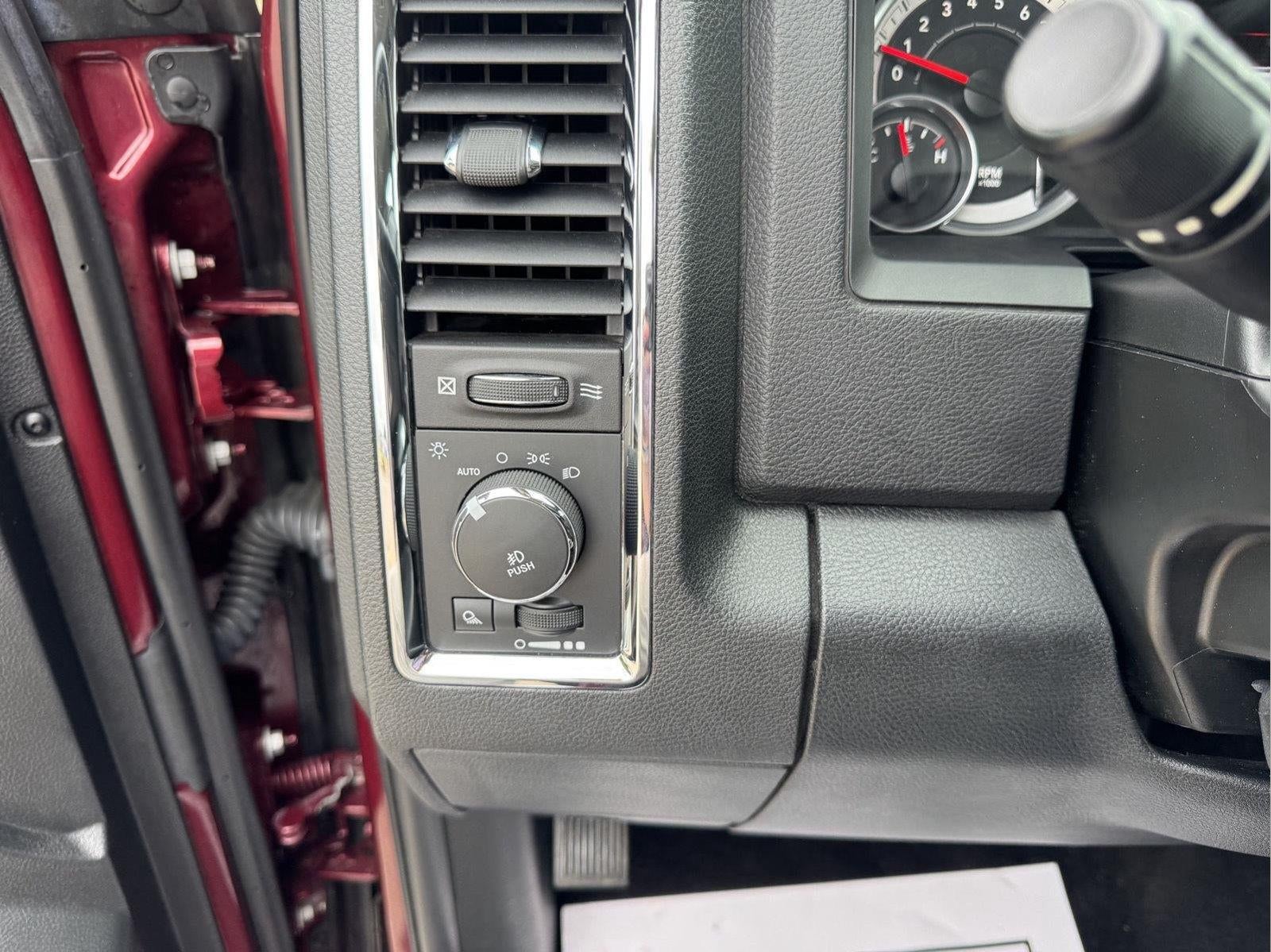 2016 RAM 1500 Laramie