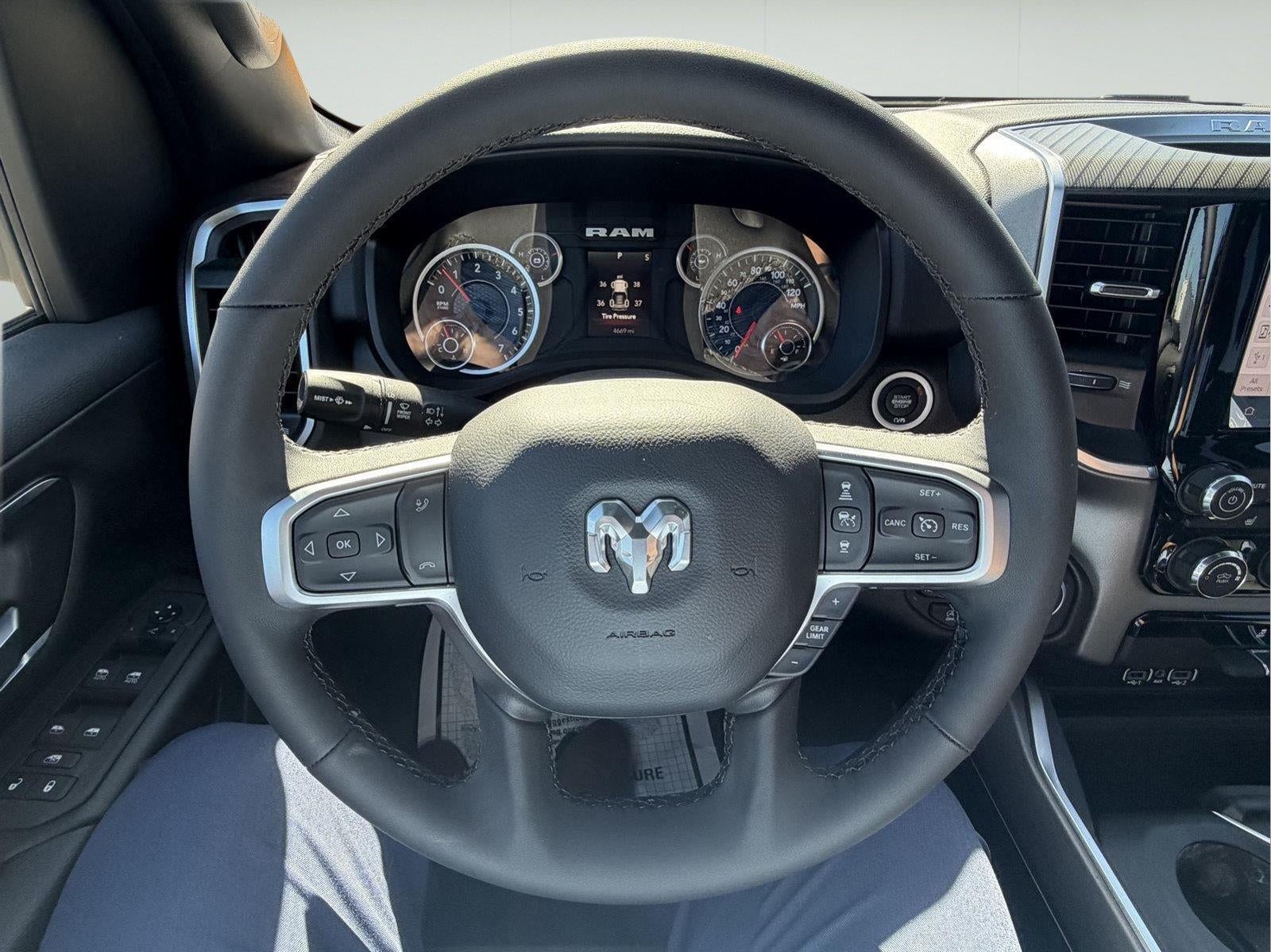 2025 RAM 1500 Big Horn