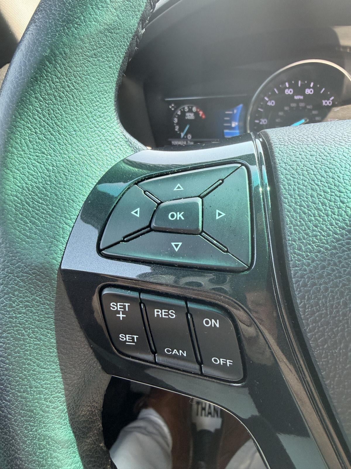 2016 Ford EXPLORER Base