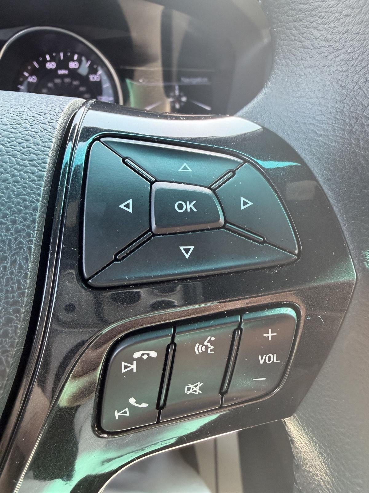 2016 Ford EXPLORER Base