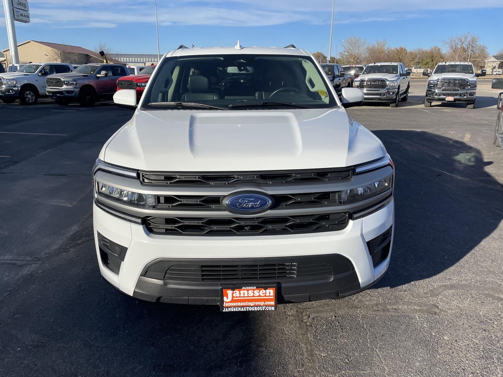 2024 Ford Expedition Max XLT