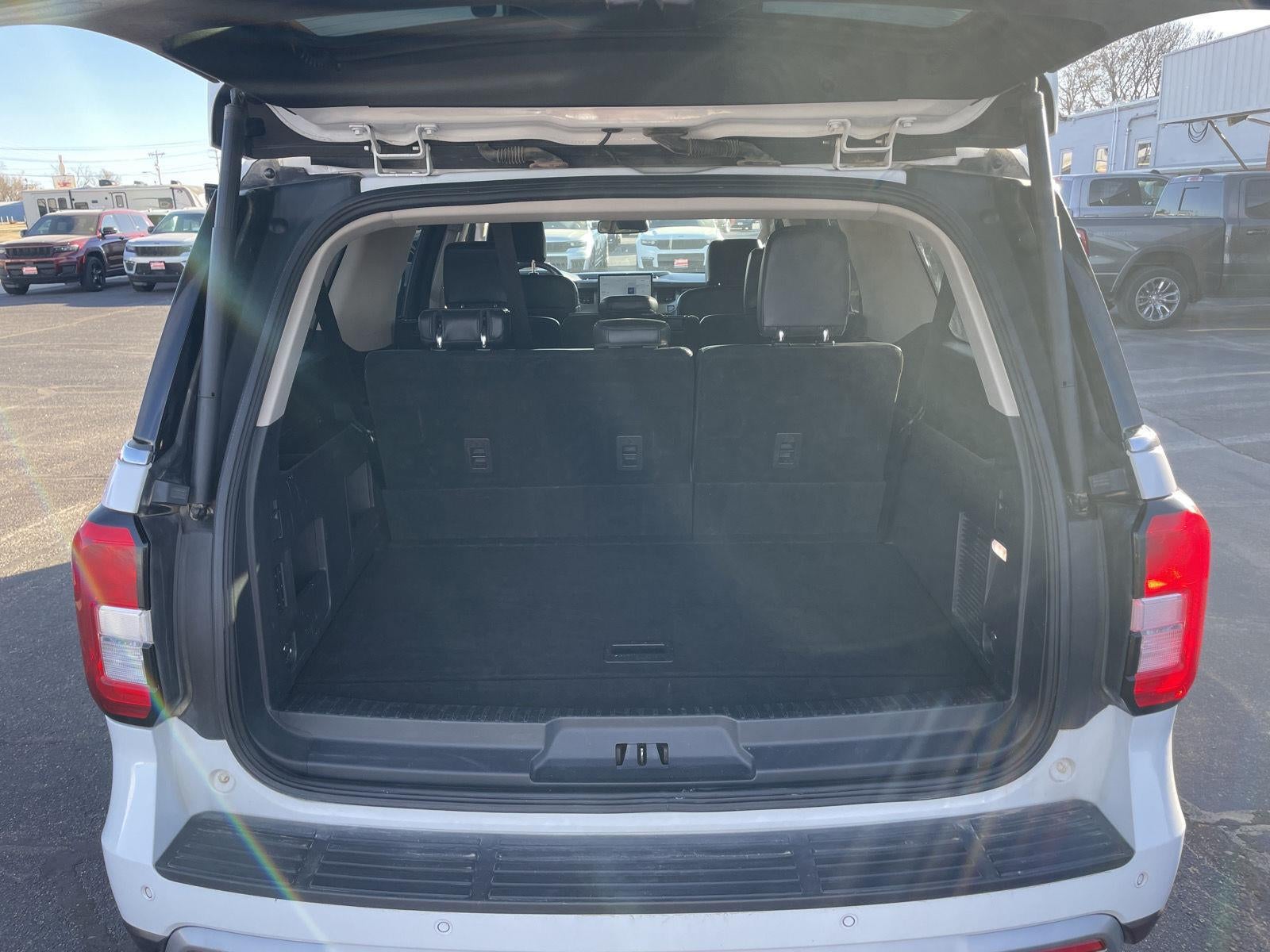 2024 Ford Expedition Max XLT