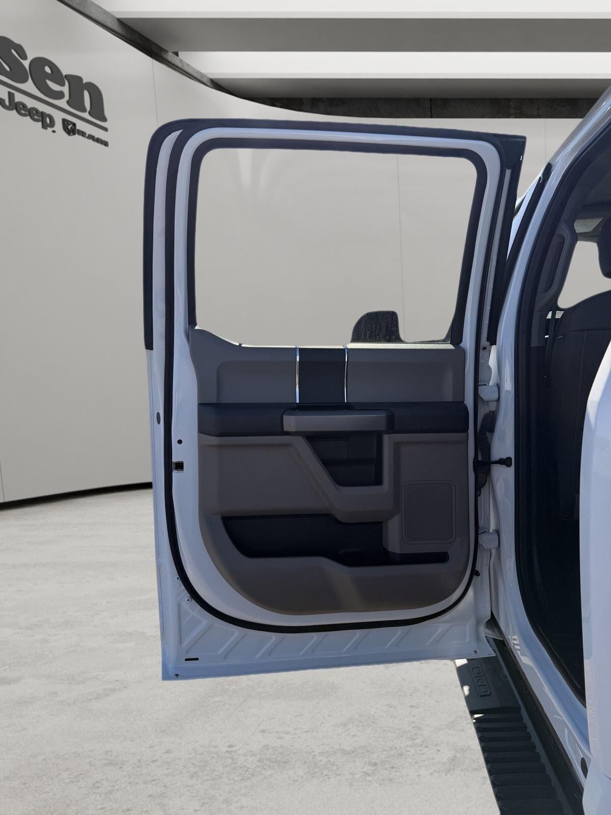 2022 Ford Super Duty F-250 SRW XLT