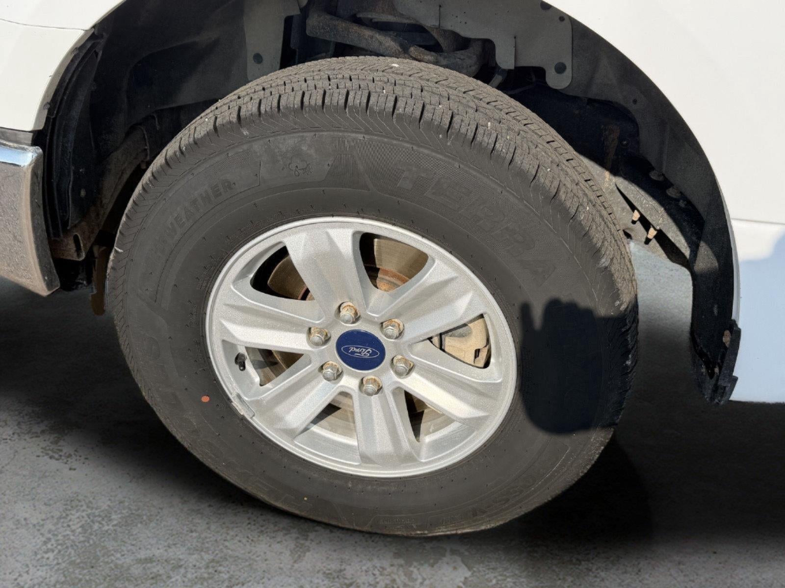 2016 Ford F-150 Base
