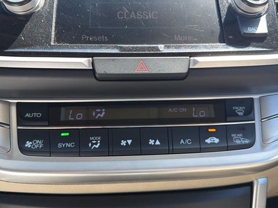 2015 Honda ACCORD Base