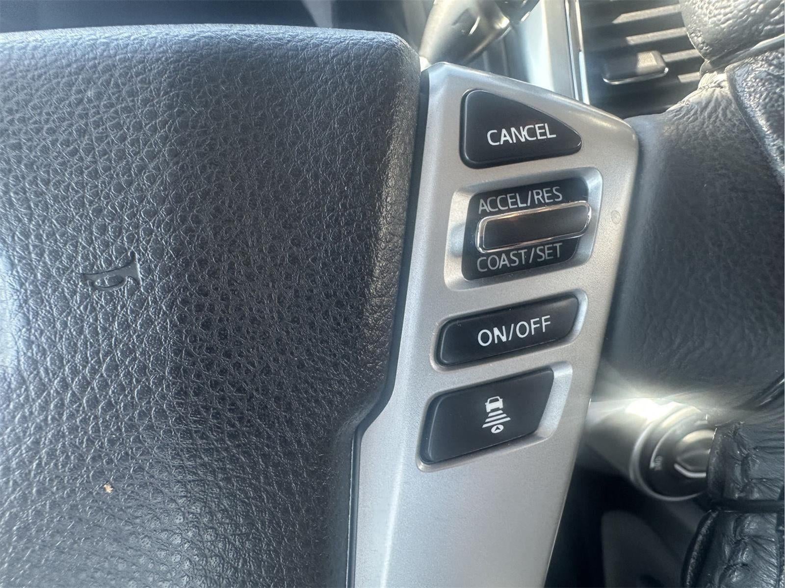 2020 Nissan Titan SV
