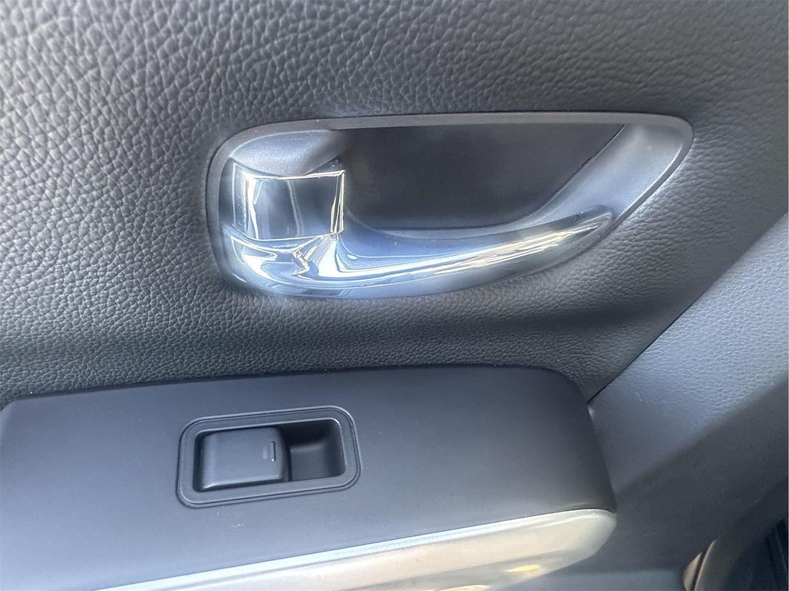 2020 Nissan Titan SV