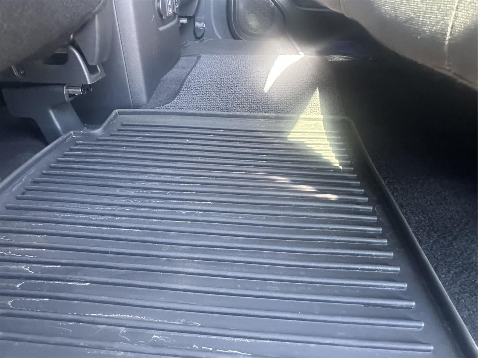 2020 Nissan Titan SV