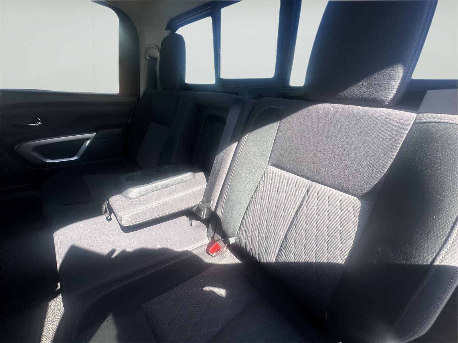 2020 Nissan Titan SV