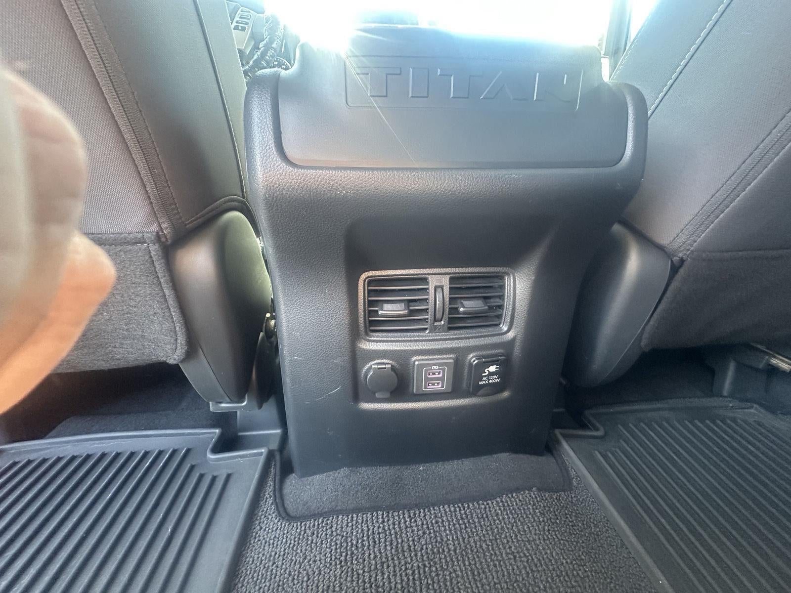 2020 Nissan Titan SV