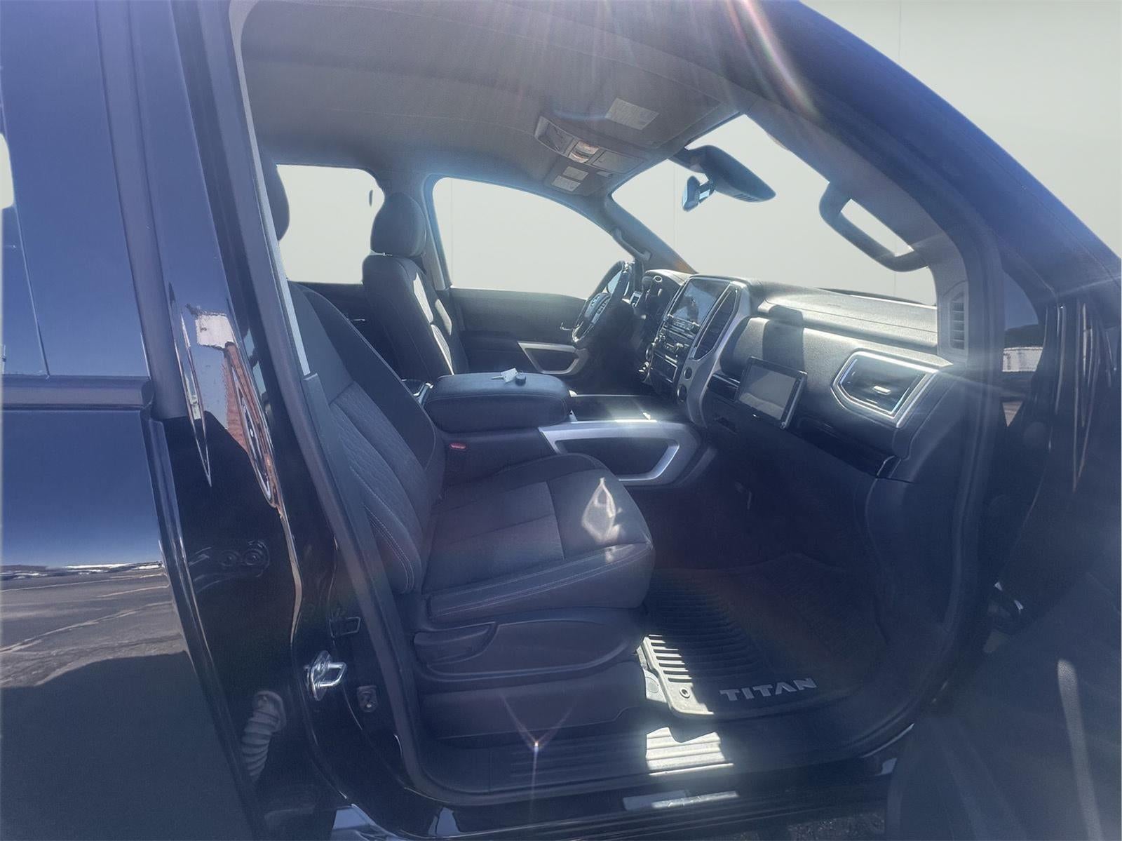 2020 Nissan Titan SV