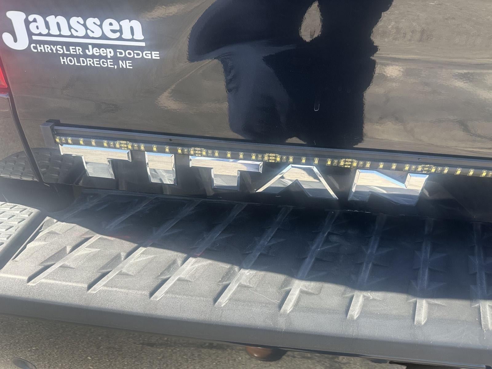 2020 Nissan Titan SV