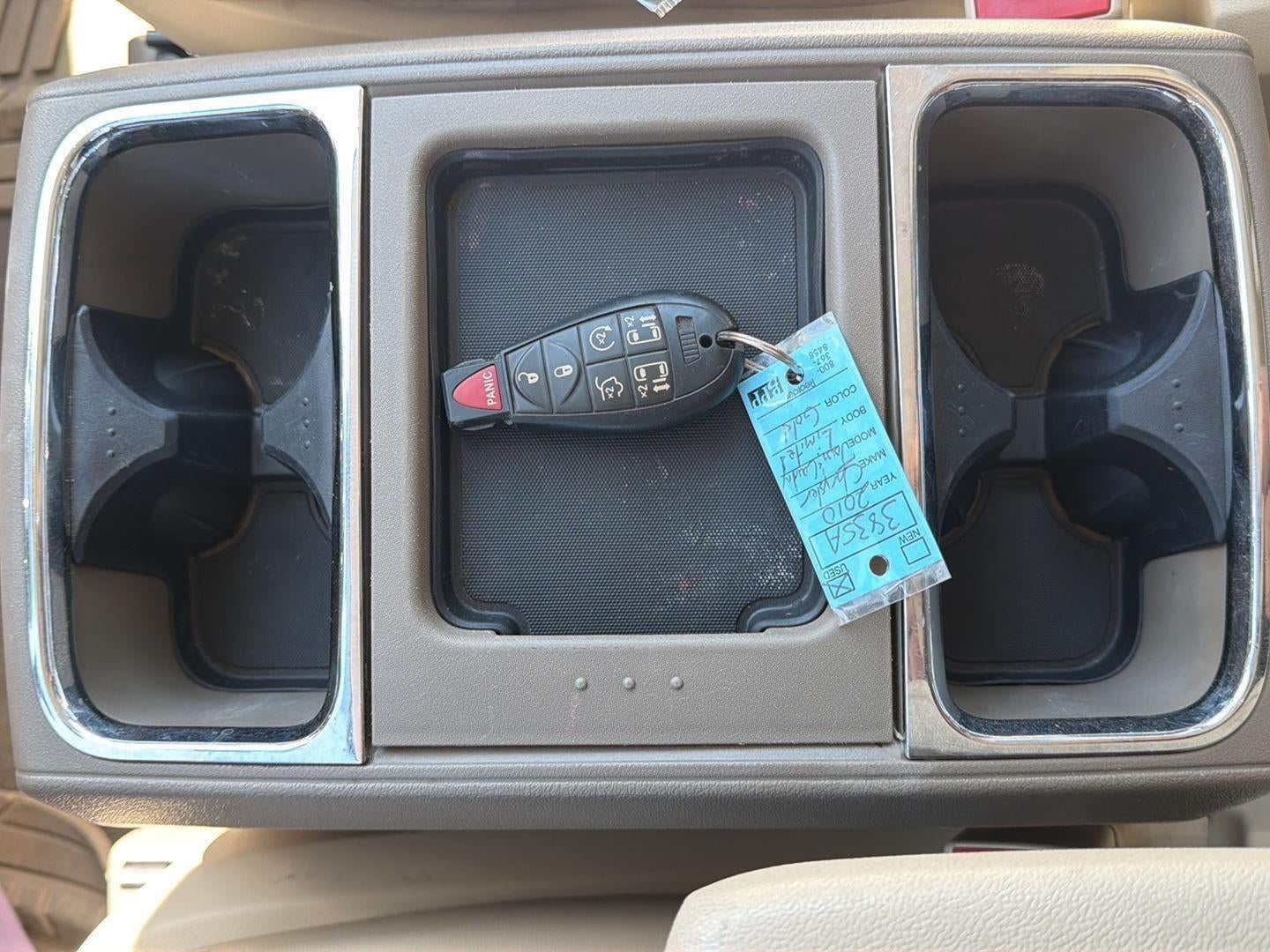 2010 Chrysler Town & Country Limited