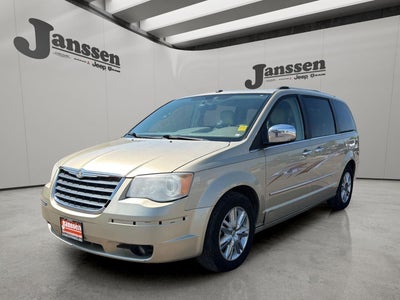 2010 Chrysler Town & Country Limited