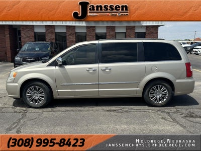 2014 Chrysler Town & Country Touring-L