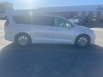 2021 Chrysler Pacifica Hybrid Touring L