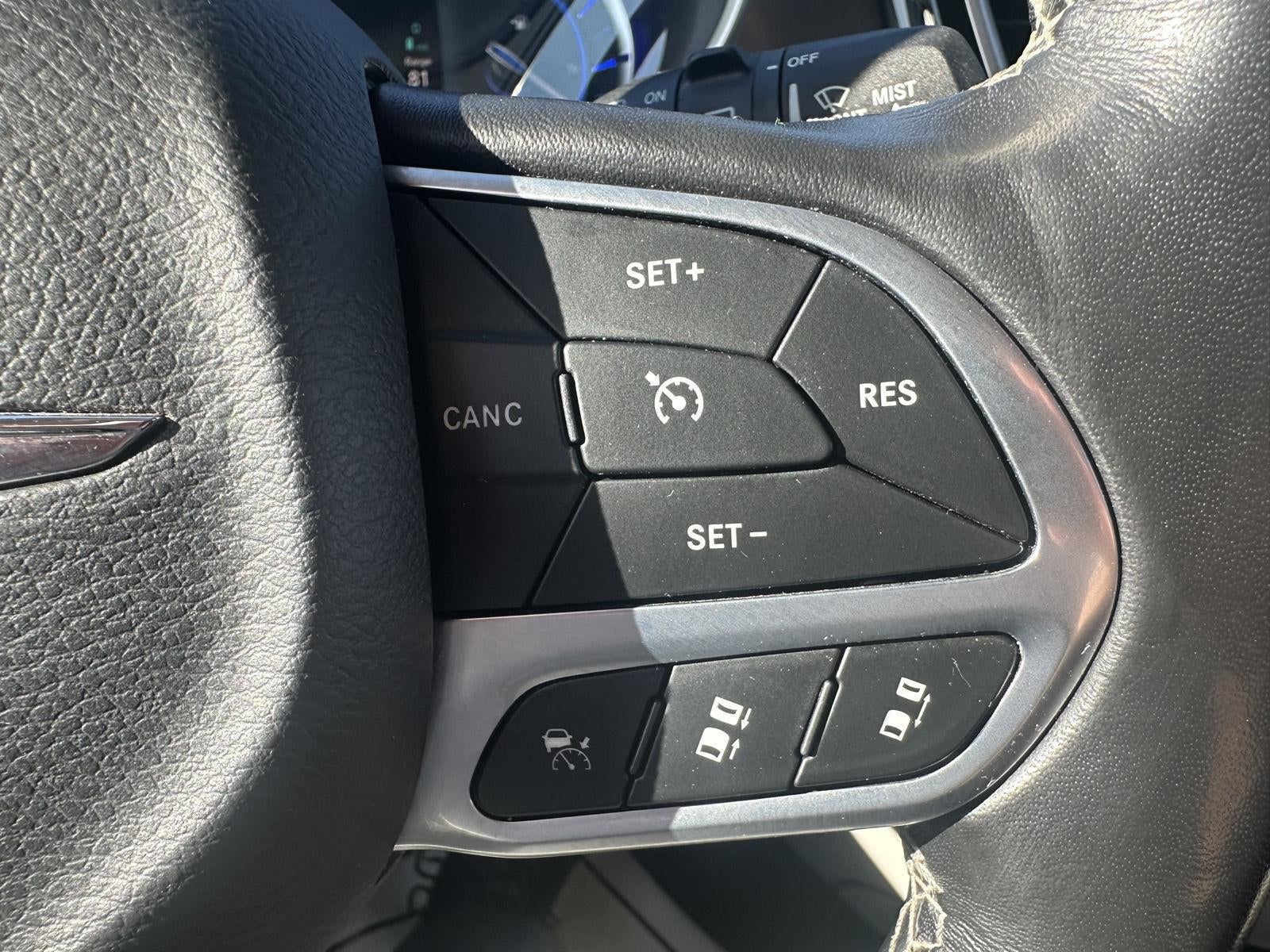 2021 Chrysler Pacifica Hybrid Touring L