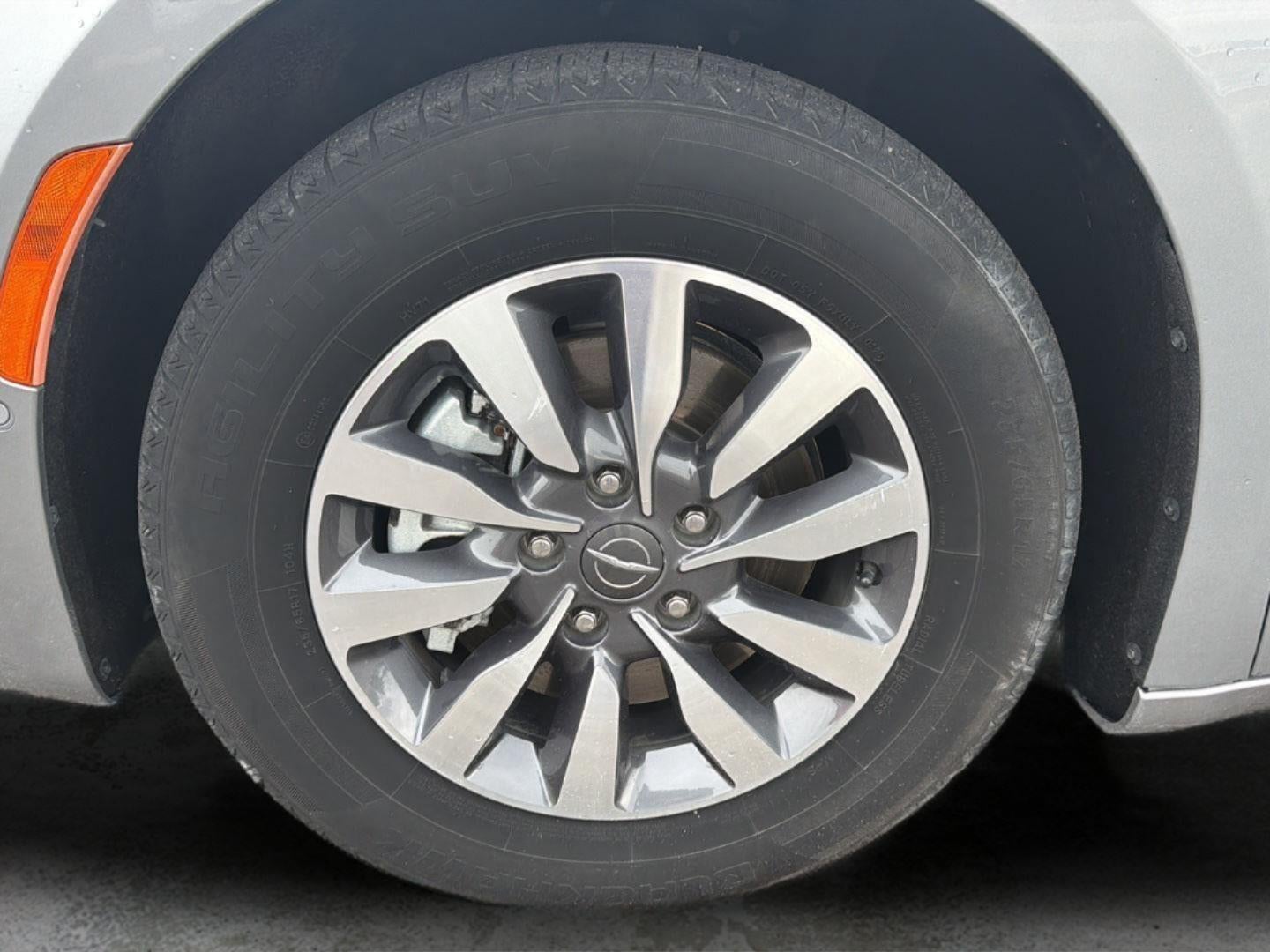 2021 Chrysler Pacifica Hybrid Touring L