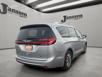 2021 Chrysler Pacifica Hybrid Touring L