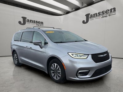 2021 Chrysler Pacifica Hybrid Touring L