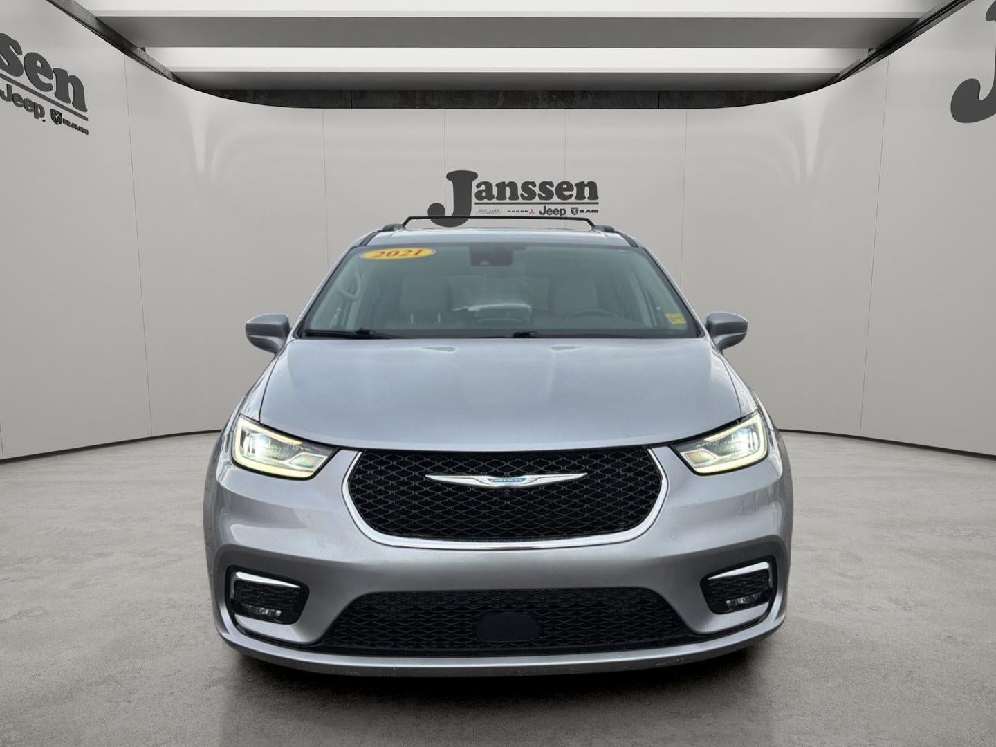 2021 Chrysler Pacifica Hybrid Touring L