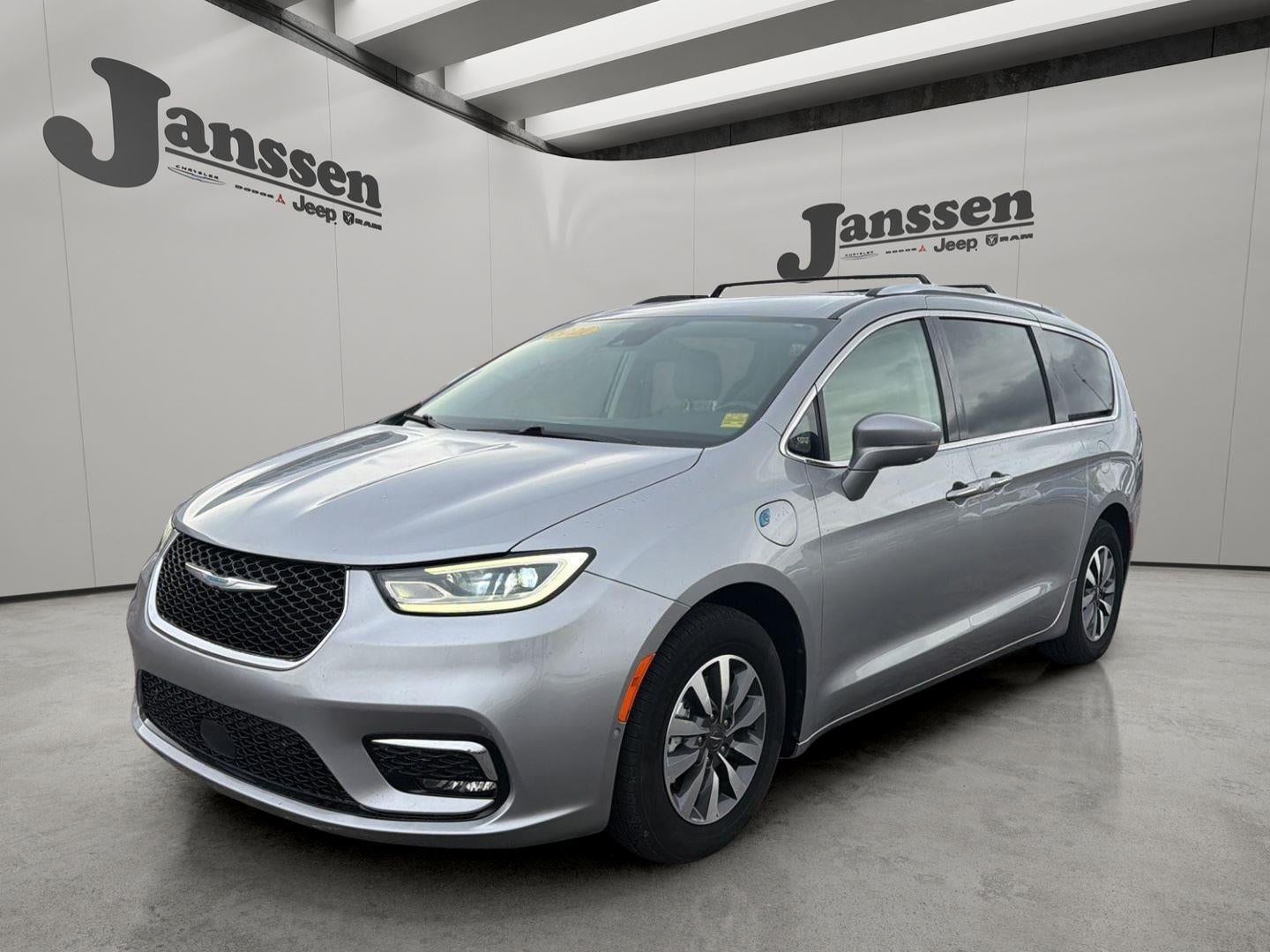 2021 Chrysler Pacifica Hybrid Touring L